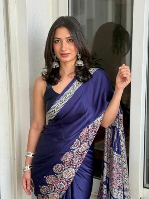 Traditional Indian Ethnic Wear with Blouse Piece, Festival Wedding Special (NAVY BLUE)